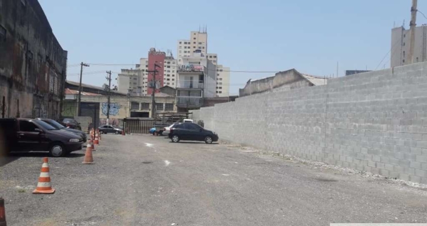 Terreno bem localizado  para venda na Liberdade - 1.471 m² -