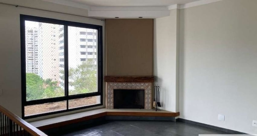 Vendo apartamento com 4 dormitórios sendo 2 suítes no Real Parque!