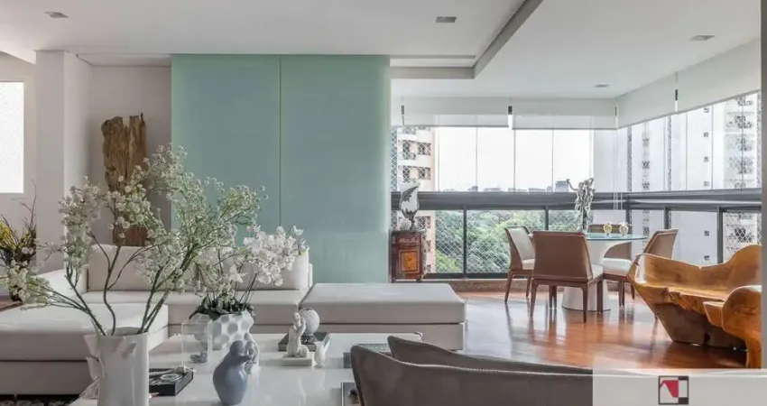 Vendo apartamento Ibirapuera com 4 suites, 4 vagas