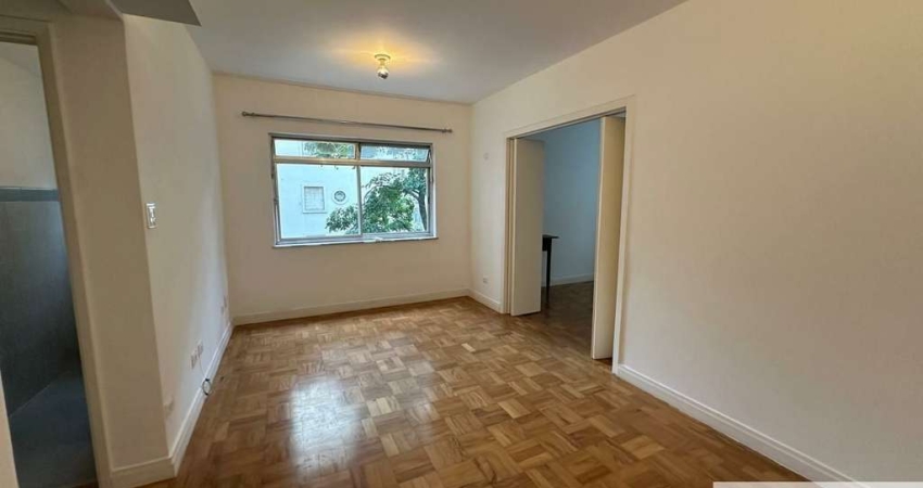 Vendo Apartamento Jardim América,  com 2 dormitórios reformado 83 mts,