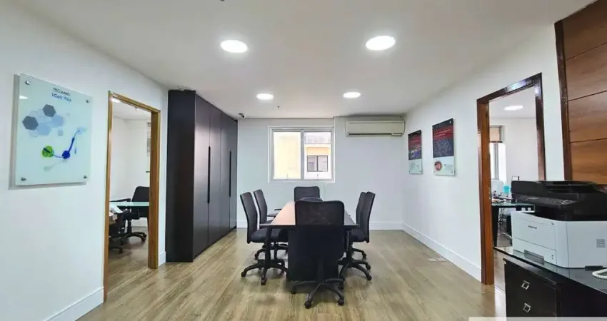 Conjunto comercial para venda em Moema , 5 salas e 151 m ²