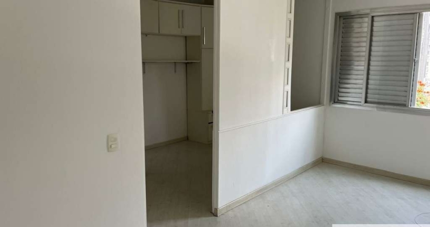 Kitnet / Stúdio à venda na Alameda dos Maracatins, 971, Moema, São Paulo