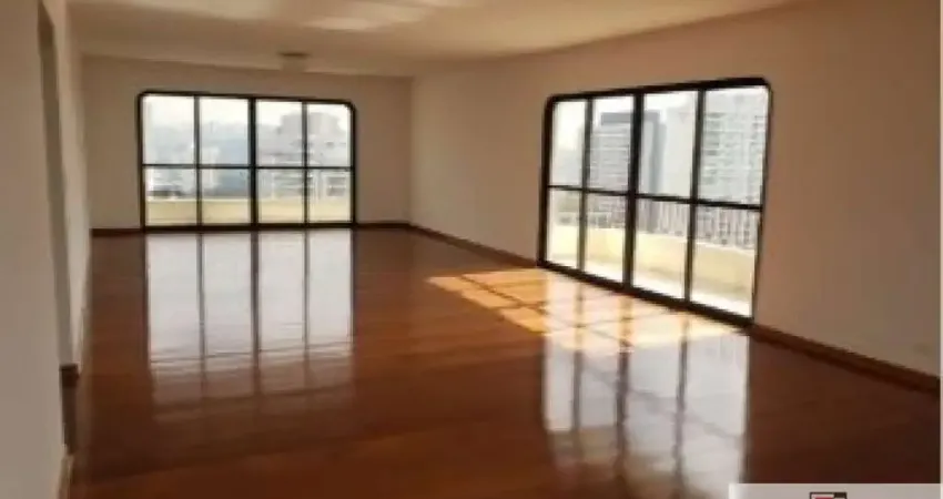 Apartamento para venda ou locação em Santo Amaro , 6 dormitórios e 647 m ²