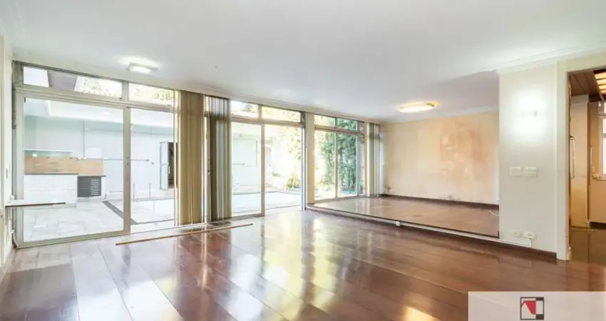 Casa a venda no Jardim Paulistano , 4 dormitórios e 470 m ²