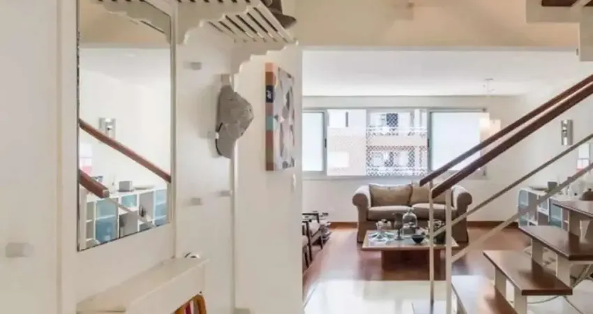 Vendo Cobertura Itaim Bibi com 300 mts, 2 vagas, 2 dormitórios