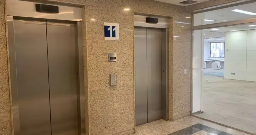 Ponto comercial com 7 salas para alugar na Avenida Engenheiro Luiz Carlos Berrini, 550, Brooklin, São Paulo