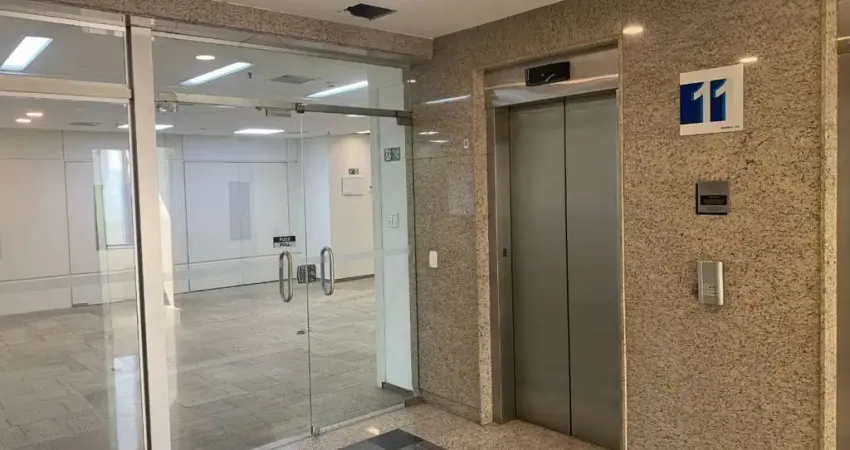 Ponto comercial com 4 salas para alugar na Avenida Engenheiro Luiz Carlos Berrini, 550, Brooklin, São Paulo