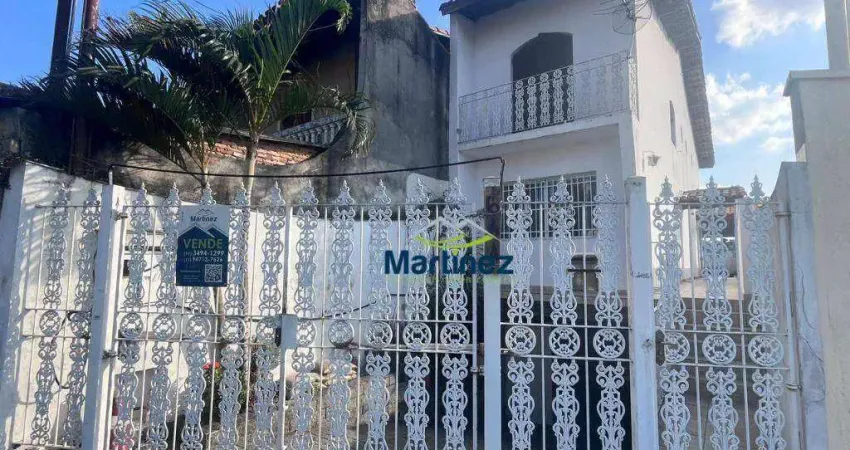 Sobrado com 3 dormitórios à venda, 200 m² por R$ 850.000,00 - Parque São Lucas - São Paulo/SP