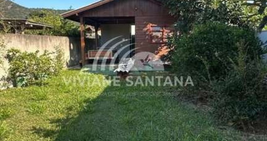 Casa para Venda em Florianópolis, São João do Rio Vermelho, 1 dormitório, 1 banheiro, 3 vagas