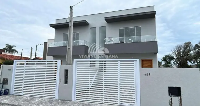 Sobrado para Venda em Florianópolis, Ingleses do Rio Vermelho, 2 dormitórios, 2 suítes, 3 banheiros, 1 vaga