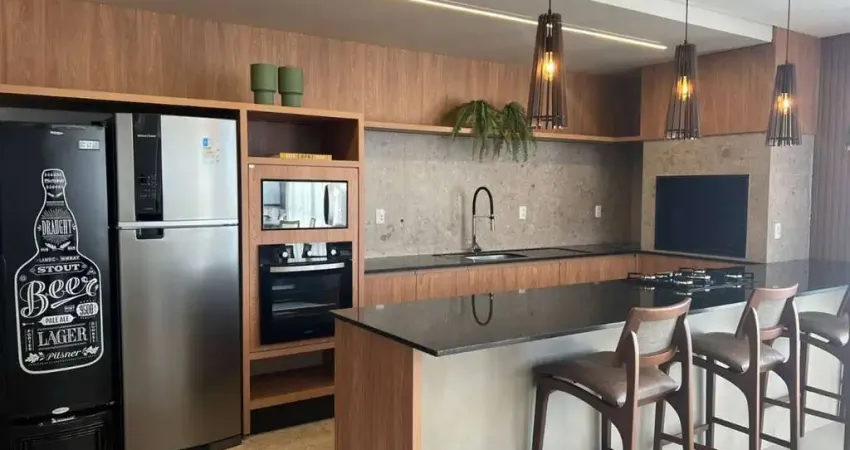 Apartamento com terraço sendo 02 suítes no estreito - florianópolis