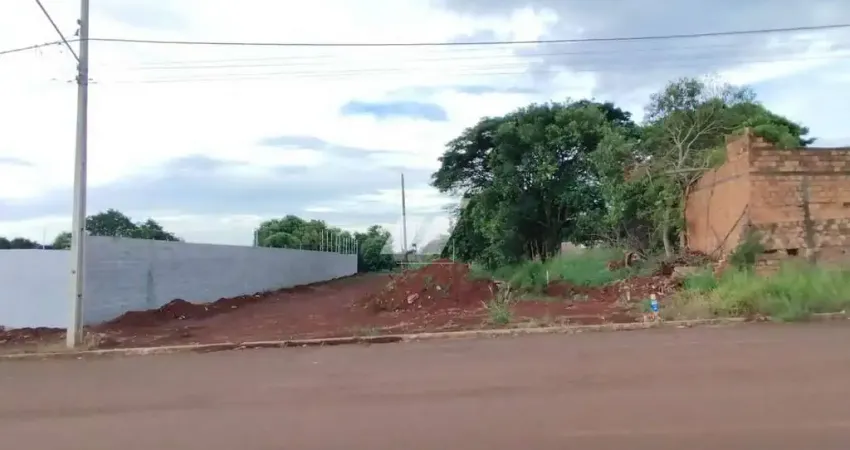 Casa à venda no Lago Azul, Cascavel 