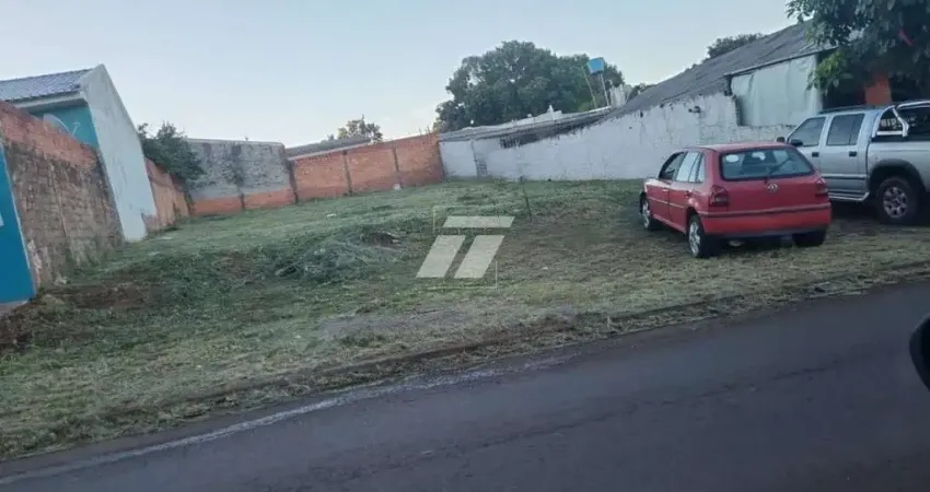 Casa à venda no Universitário, Cascavel 