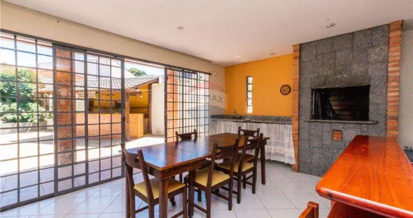 Casa com 5 quartos à venda na Rua Almeida Júnior, 49, Guabirotuba, Curitiba