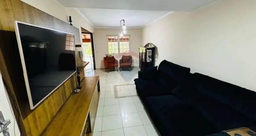 Oportunidade, baixou o preço casa em condomínio com 150m2, 3 quartos, 1 suíte, 02 vagas de garagem, no bairro portão em curitiba