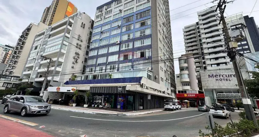 Apartamento quadra mar no calçadão central de balneário camboriú edifício imperador