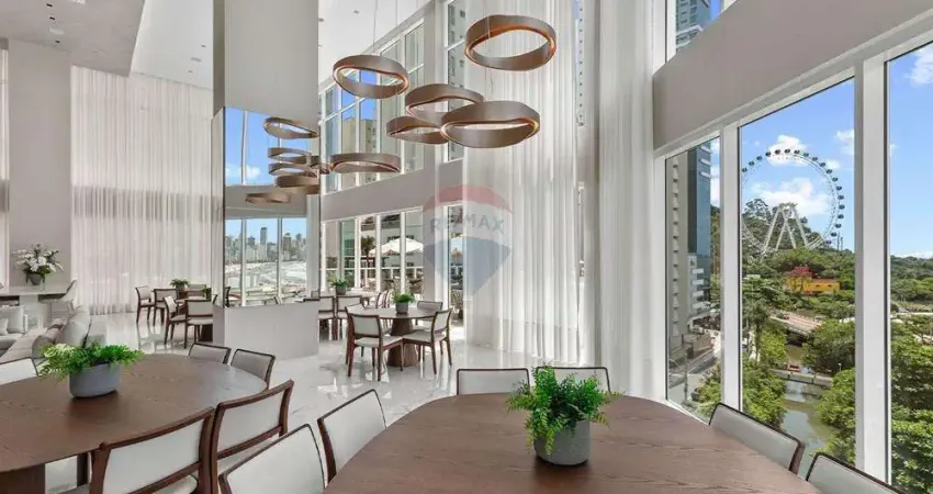 Apartamento em Balneário Camboriú na Quadra Mar da Barra Norte, Edifício FG Skyline Tower, com 151m2, 4 suítes, 2 vagas de garagem