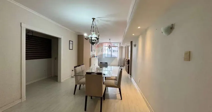 APARTAMENTO QUADRA MAR NO CALÇADÃO CENTRAL DE BALNEÁRIO CAMBORIÚ EDIFÍCIO IMPERADOR