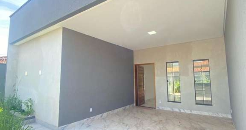 Para Morar Bem: Casa com 3 Quartos, Suíte e Quintal – Santa Edwiges