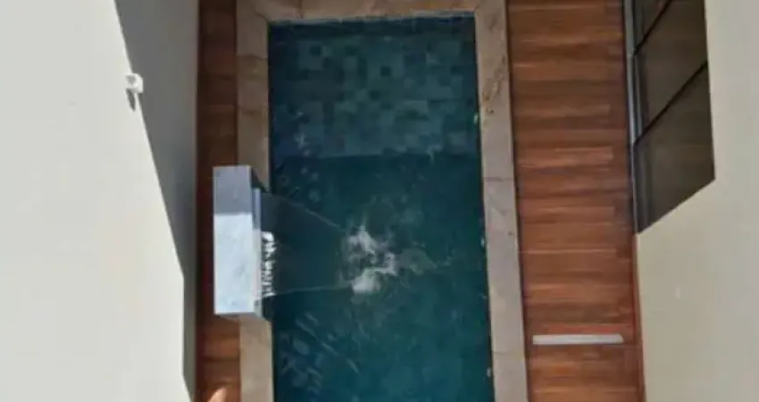 Casa de alto padrão com piscina e varanda gourmet no Residencial Ravena