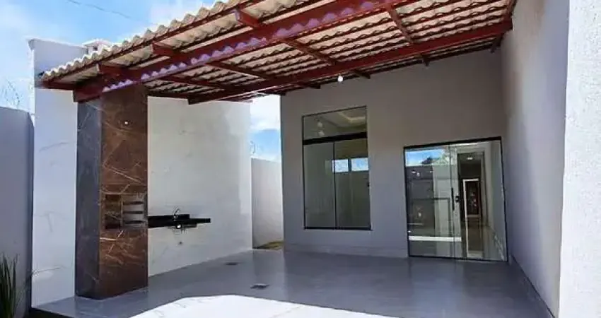 Casa 3 quartos no Boa Vista II Varanda gourmet e vista para o lago!