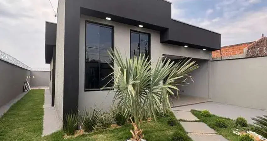 Casa moderna 3 quartos com piscina e gourmet em senador canedo