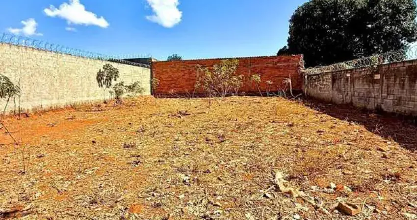 Terreno à venda na Rua Engenheiro Hermógenes Coelho Filho, Jardim Todos os Santos III, Senador Canedo