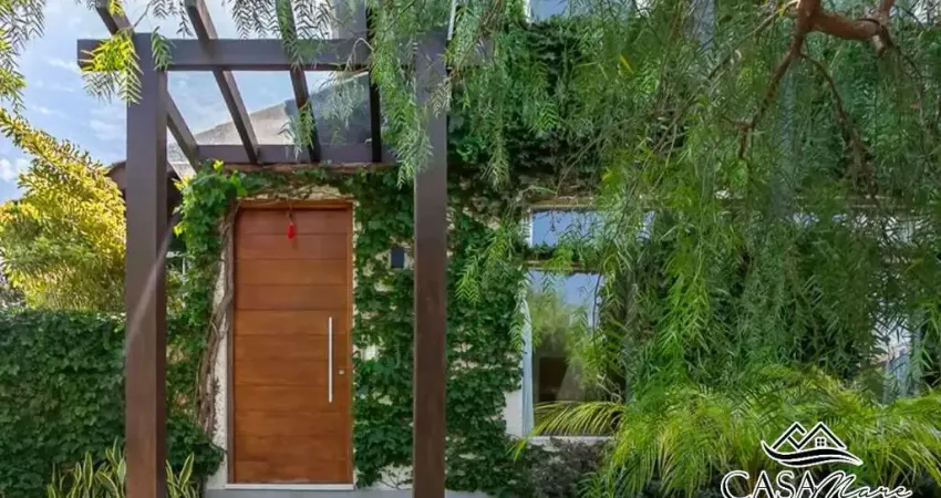 Casa em condomínio fechado com 4 quartos à venda na Rodovia Haroldo Soares Glavan, 2064, Cacupé, Florianópolis