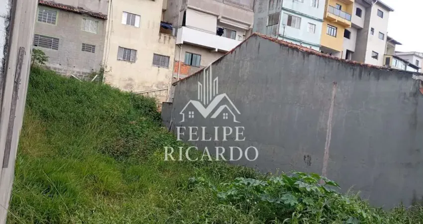 Lote/Terreno de no bairro Nova Petrópolis, em São Bernardo do Campo