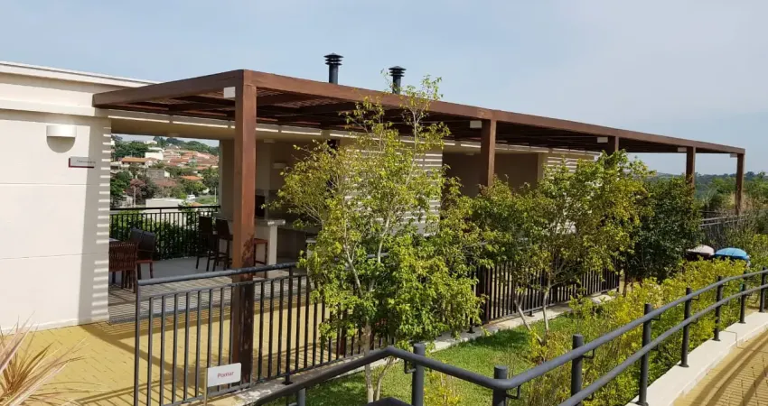 Apartamento 3 dormitórios e suíte, cozinha com passagem para ampla varanda, sala, trés dormitórios reformado