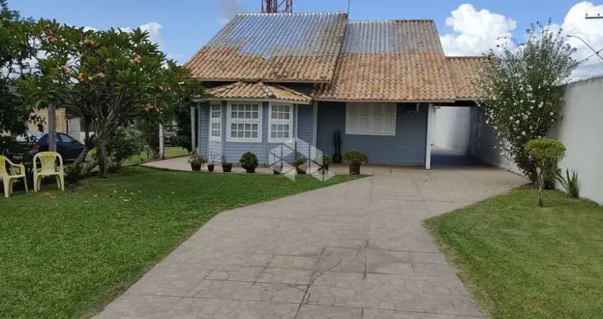 Casa com 3 quartos à venda na Rua dos Maias, 268, Rubem Berta, Porto Alegre