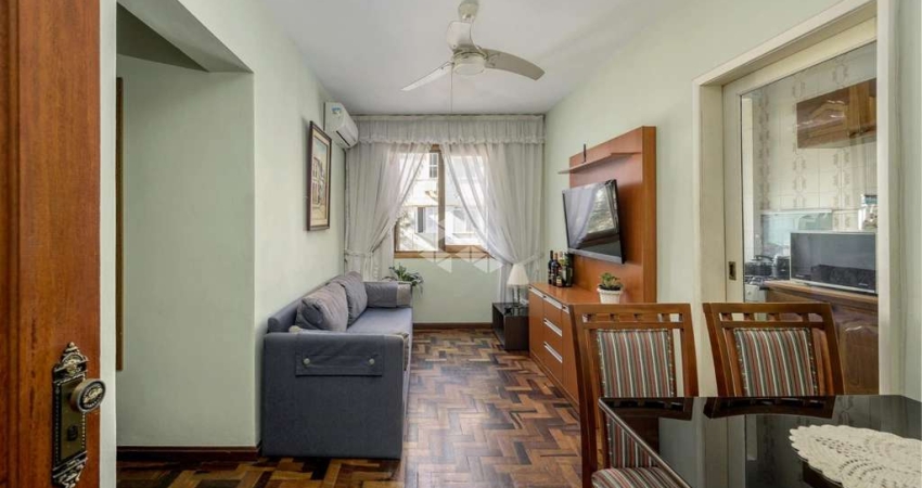 Apartamento com dois quartos no Jardim Botânico