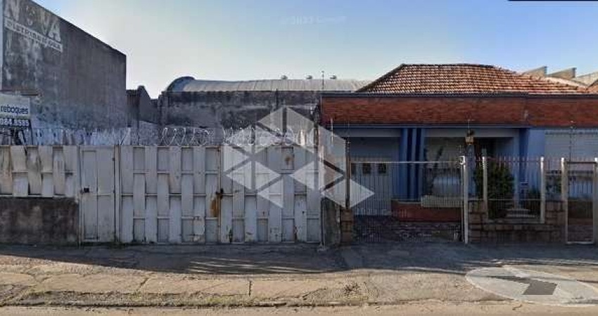 Terreno à venda na Rua Dona Margarida, 1090, Navegantes, Porto Alegre