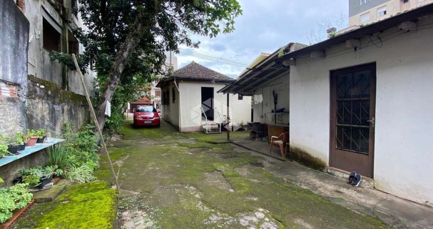 Terreno à venda na Rua General Pedro Bittencourt, 55, Passo da Areia, Porto Alegre