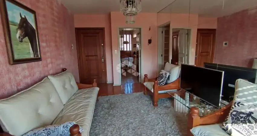 Apartamento 3 dormitórios com 1 suíte e vaga de garagem  Bairro Menino Deus