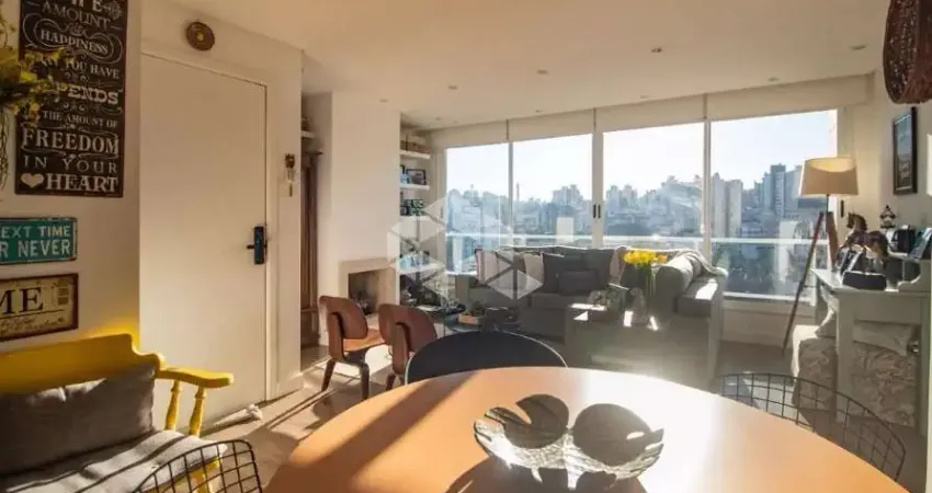 Apartamento em andar alto, com lareira e churrasqueira, no Santana