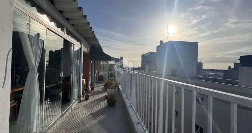 Cobertura charmosa no coração do Menino Deus - 109m² de puro aconchego e estilo!