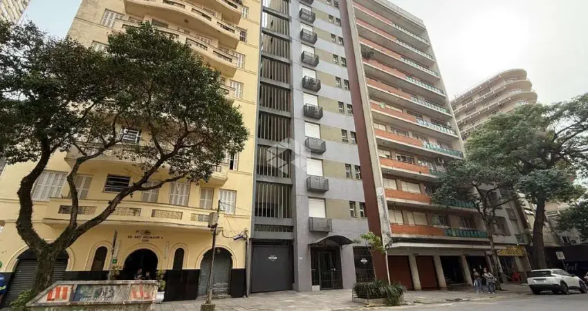 Apartamento com 1 quarto à venda na Rua Duque de Caxias, 1364, Centro Histórico, Porto Alegre