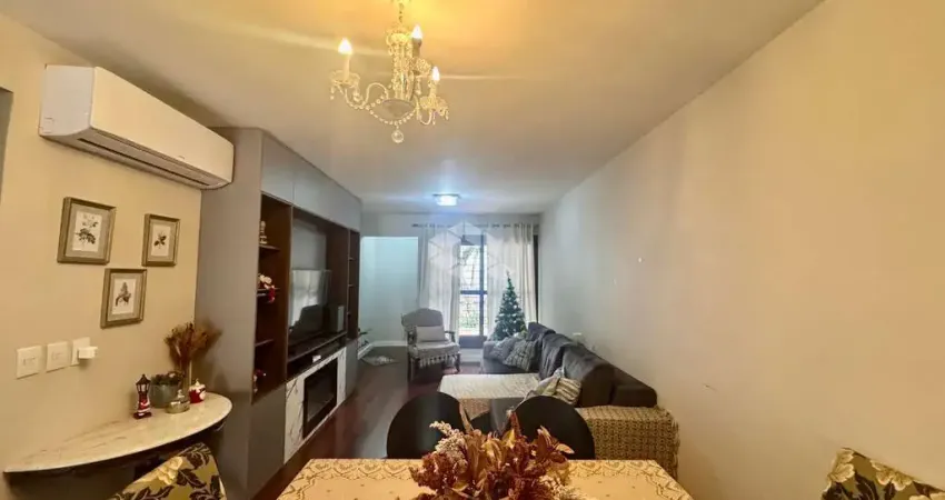 Casa com 4 quartos à venda na Rua Barão de Teffe, 300, Menino Deus, Porto Alegre