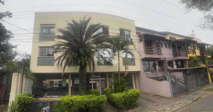 Apartamento 2 quartos e vaga de garagem no Bairro Sarandi.