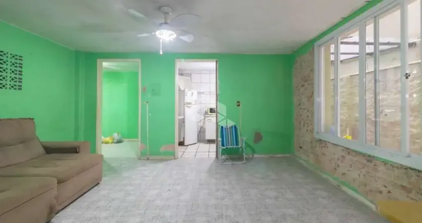 Apartamento de 2 quartos no bairro São João em Porto Alegre-RS!