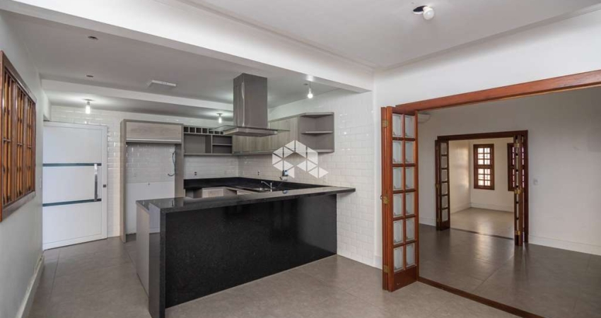 Casa  4 quartos sendo 2 suítes 3 vagas  230m2 no Jardim São Pedro