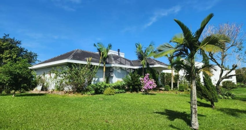 CASA CONDOMÍNIO  3 DORM SENDO 2 SUÍTES  NOVA STA RITA -CAJU