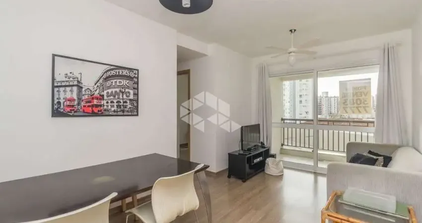 Apartamento de 2 dormitórios, 1 suíte, 1 vaga no bairro Passo da Areia em Porto Alegre-RS
