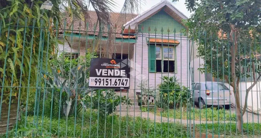 Casa em terreno de 400 m² a venda no bairro jardim itú - porto alegre/rs