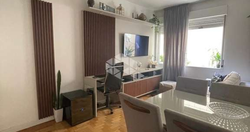 Apartamento térreo,2 quartos, 1 vaga no Cristo Redentor