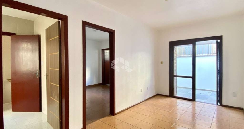 Apartamento com 1 dormitório, pertinho do SESC,  Jardim Itu, Porto Alegre
