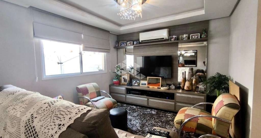 CASA COM 3 DORMITÓRIOS, COM SÓTÃO EM CONDOMÍNIO, 3 BANHEIROS, 2 VAGAS