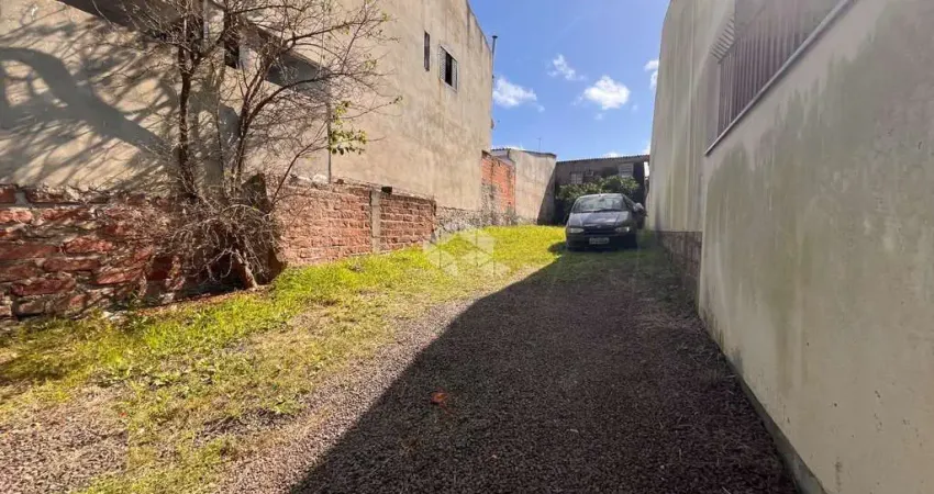 Terreno à venda na Rua Raul Cauduro, 800, Mário Quintana, Porto Alegre