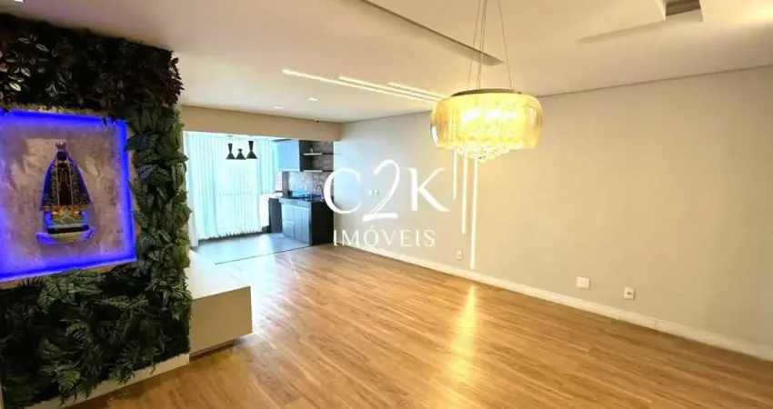 Lindo apartamento reformado!  4 quartos, 3 suítes, varanda gourmet e 2 vagas.